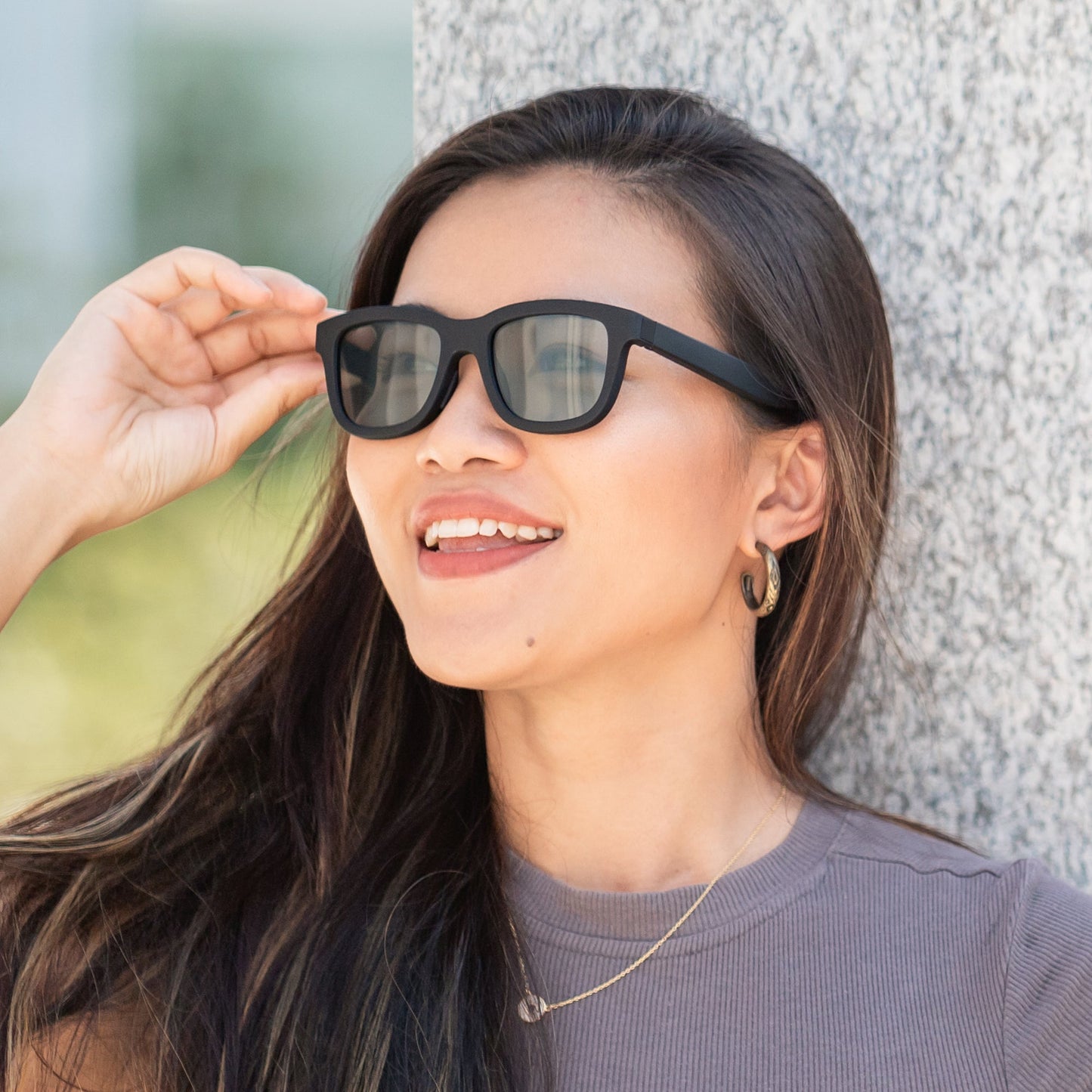 EyeQ – Occhiali da sole intelligenti con tonalità regolabile e audio integrato 🔥Approfitta dello sconto esclusivo!🔥